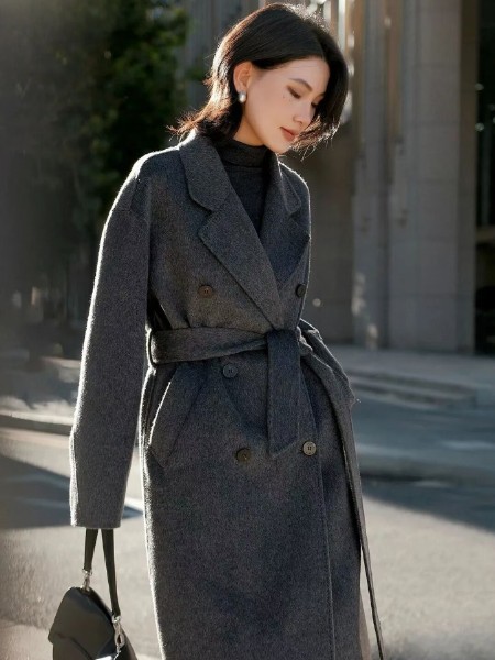 郁香菲(yuxiangfei)女裝品牌2025最新產(chǎn)品展示