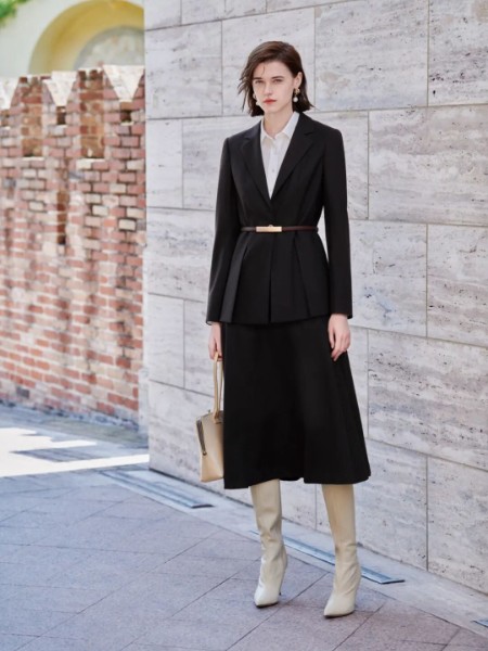 SOLOSALI所羅男裝品牌2025最新產(chǎn)品展示