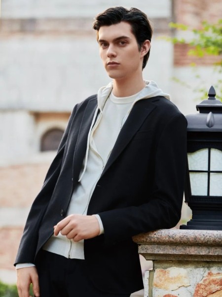 SOLOSALI所羅男裝品牌2025最新產(chǎn)品展示