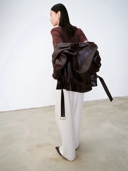 NEELLY納儷女裝品牌2025冬季最新產(chǎn)品展示