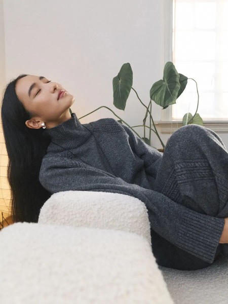 NEELLY納儷女裝品牌2025冬季最新產品展示