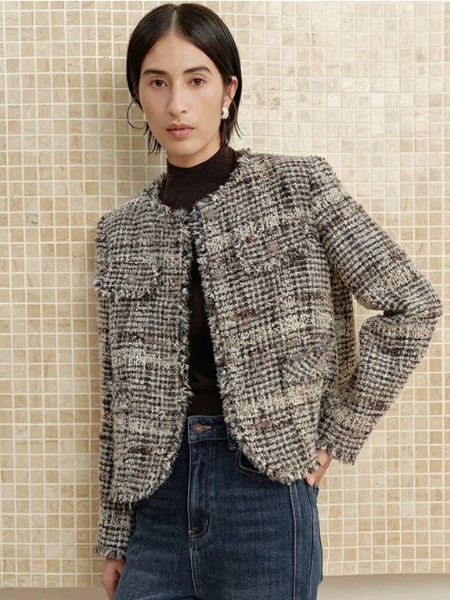 NEELLY納儷女裝品牌2025冬季最新產(chǎn)品展示