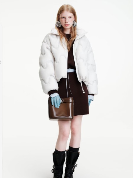 MICHELLE MOISSAC女裝品牌2025冬季最新產(chǎn)品展示