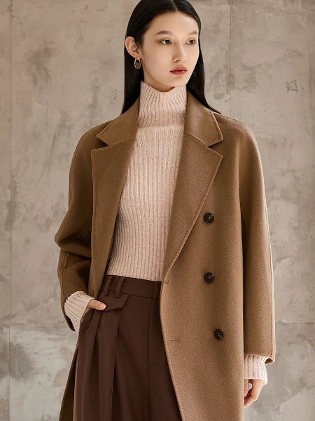 米皇女裝品牌2025冬季最新產品展示