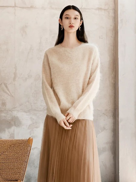 米皇女裝品牌2025冬季最新產品展示