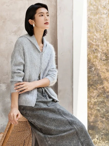 米皇女裝品牌2025冬季最新產品展示