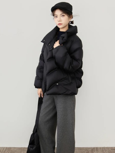 謎菲女裝品牌2025冬季最新產(chǎn)品展示