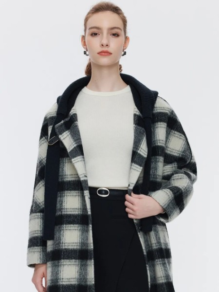 西納維思(Swelnus)女裝品牌2025最新產品展示