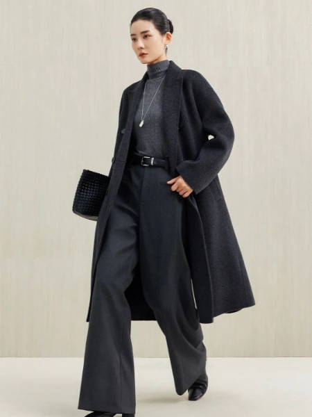 西納維思(Swelnus)女裝品牌2025最新產(chǎn)品展示