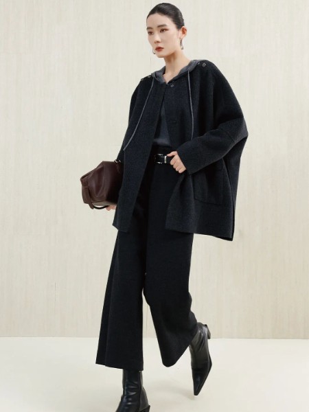 西納維思(Swelnus)女裝品牌2025最新產品展示