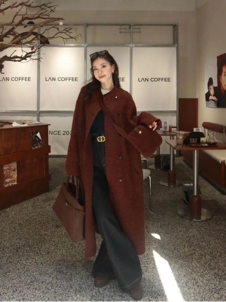 西納維思(Swelnus)女裝品牌2025最新產品展示