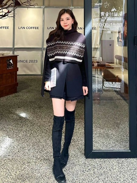 西納維思(Swelnus)女裝品牌2025最新產品展示