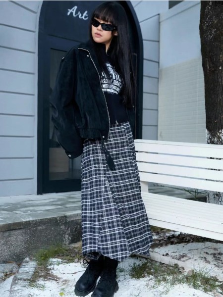 美麗哲學女裝品牌2025最新產品展示