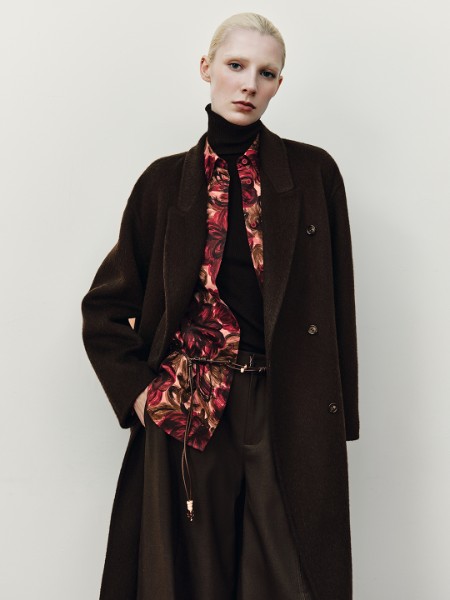 艾蜜雪女裝品牌2025最新產(chǎn)品展示