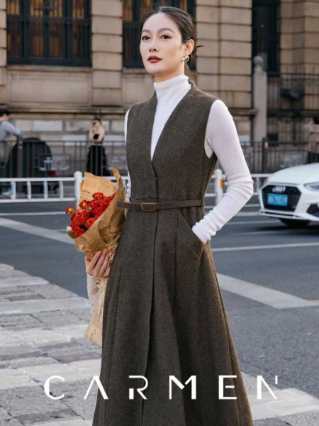 卡蔓(CARMEN)女裝品牌2025年冬季最新產品展示