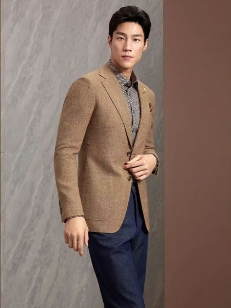 隆慶祥男裝品牌2025最新產品展示