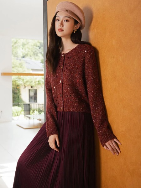 絲雨桐(SIYUTN)女裝品牌2025最新產品展示