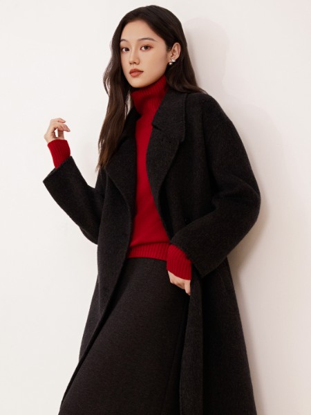 絲雨桐(SIYUTN)女裝品牌2025最新產(chǎn)品展示