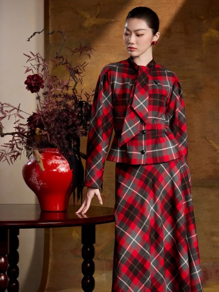 15小時女裝品牌2025最新產(chǎn)品展示