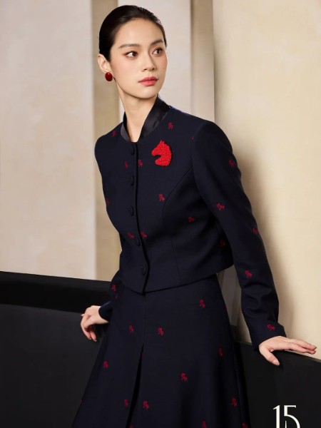 15小時女裝品牌2025最新產(chǎn)品展示