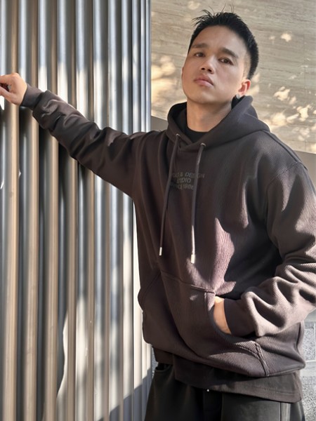 漢樸(hpheinpo)男裝品牌2025年冬季衛衣最新產品展示