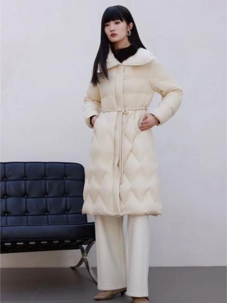 素帛SOBEAUTY(SOBEAUTY)女裝品牌2025最新產品展示