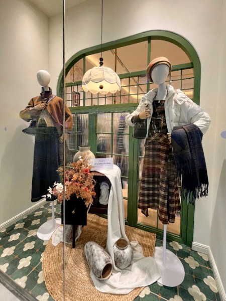 朵以(Duoyi)女裝品牌2025最新產品展示