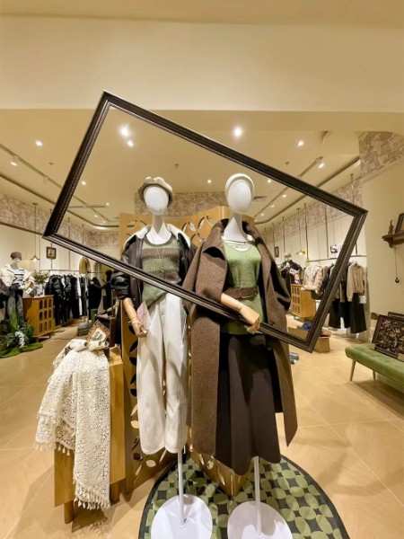 朵以(Duoyi)女裝品牌2025最新產品展示