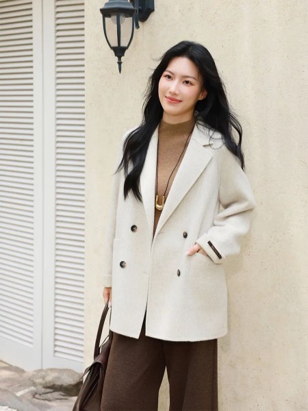 朵以(Duoyi)女裝品牌2025最新產品展示