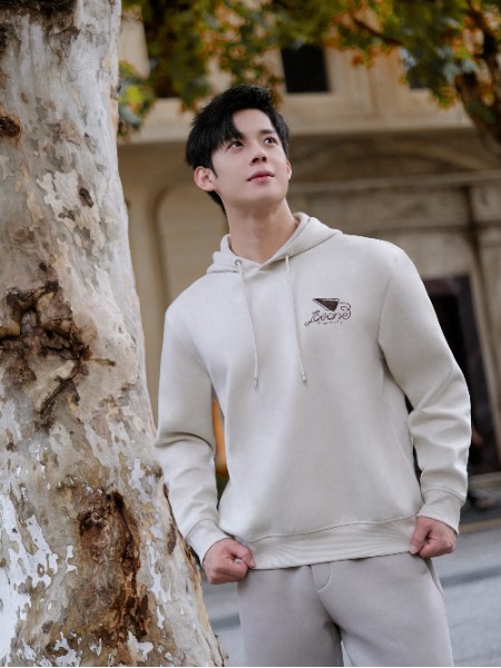 九牧王男裝(JOEONE)男裝品牌2025秋冬季最新產品展示