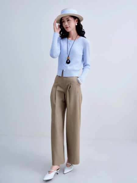 鳶娜爾(innaeydn)女裝品牌2025最新產品展示