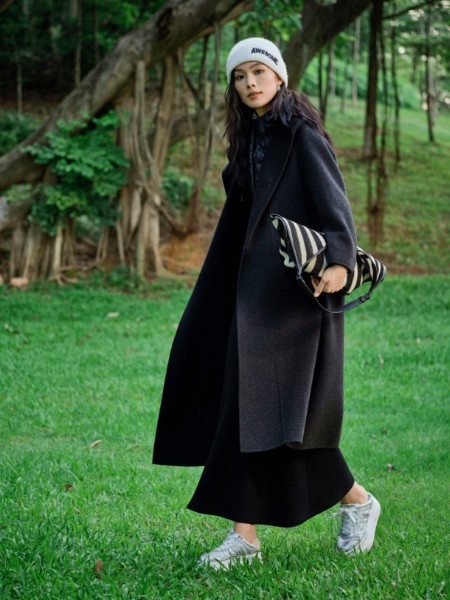 鳶娜爾(innaeydn)女裝品牌2025最新產品展示