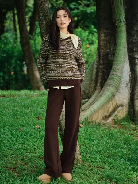 鳶娜爾(innaeydn)女裝品牌2025最新產品展示