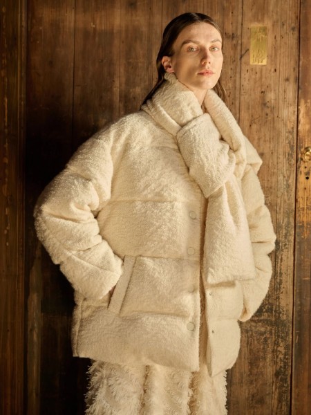 嘉禾利莎女裝品牌2025冬季最新產品展示