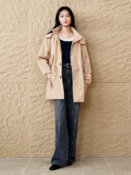 恩裳(INSUN)女裝品牌2025冬季最新產(chǎn)品展示