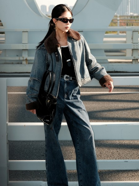 恩裳(INSUN)女裝品牌2025冬季最新產品展示