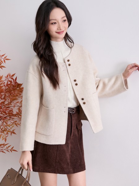 茵爍女裝品牌2025冬季最新產品展示