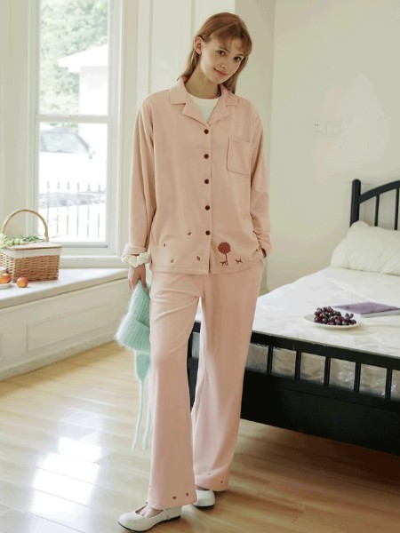 皇家麗美內(nèi)衣睡衣品牌2025冬季最新產(chǎn)品展示