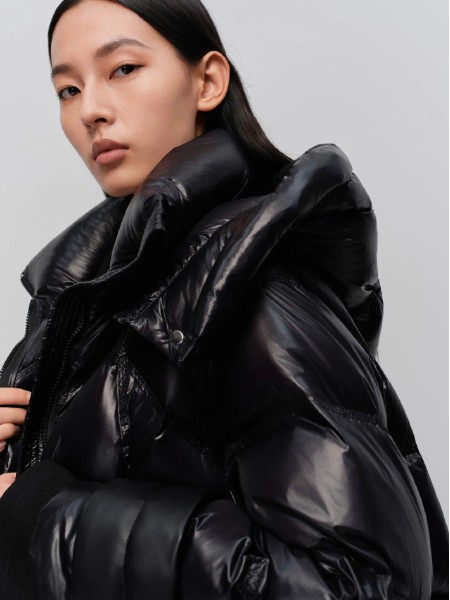 荷高(H.HENTEEL)女裝品牌2025冬季最新產(chǎn)品展示