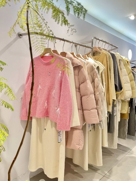 愛美媽咪I'M MAMI女裝品牌最新產品展示