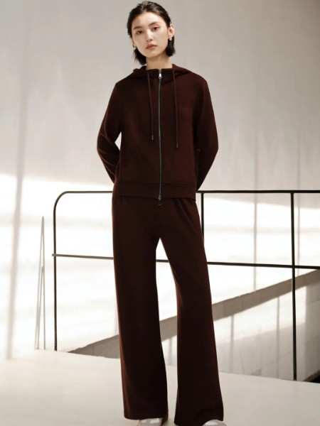 歌錦女裝品牌2025冬季最新產品展示