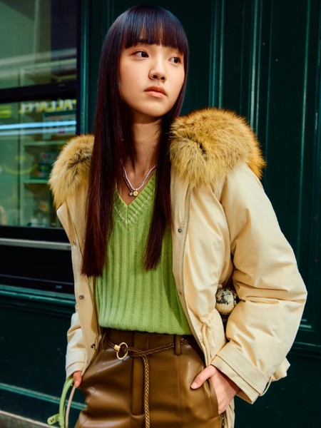 Five Plus5+(Five Plus)女裝品牌2025冬季最新產(chǎn)品展示