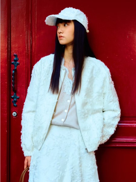 Five Plus5+(Five Plus)女裝品牌2025冬季最新產(chǎn)品展示