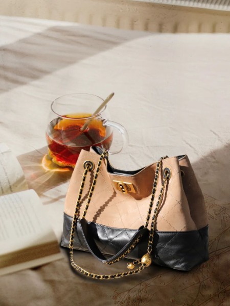 菲安妮(FION)箱包飾品品牌2025最新產品展示