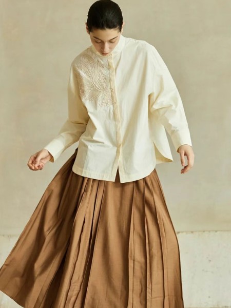 范可兒(FAMECOCO)女裝品牌2025秋季最新產(chǎn)品展示