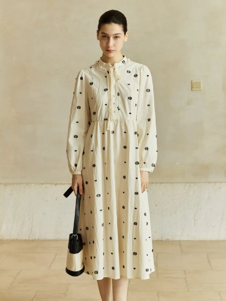 范可兒(FAMECOCO)女裝品牌2025秋季最新產(chǎn)品展示