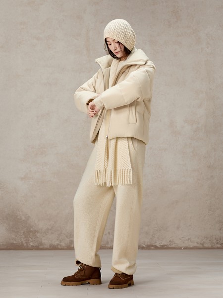 例外女裝品牌2025冬季最新產品展示