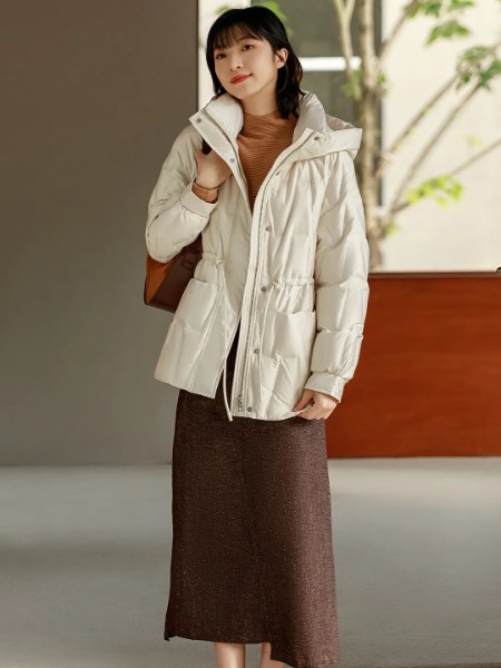 意澳(Eall.cz)女裝品牌2025冬季最新產(chǎn)品展示