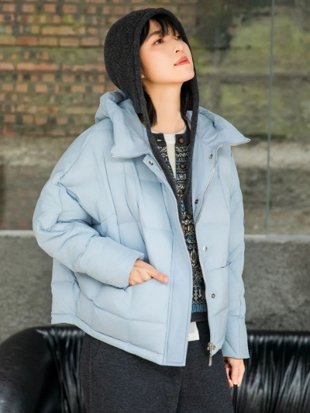 意澳(Eall.cz)女裝品牌2025冬季最新產(chǎn)品展示