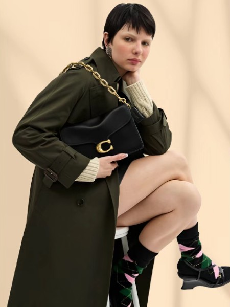 COACH蔻馳(COACH)女裝香包品牌2025最新產品展示